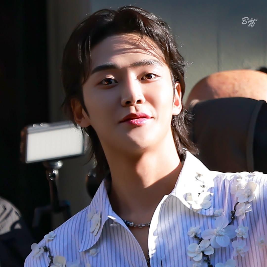 Momen yang diabadikan oleh penggemar Rowoon