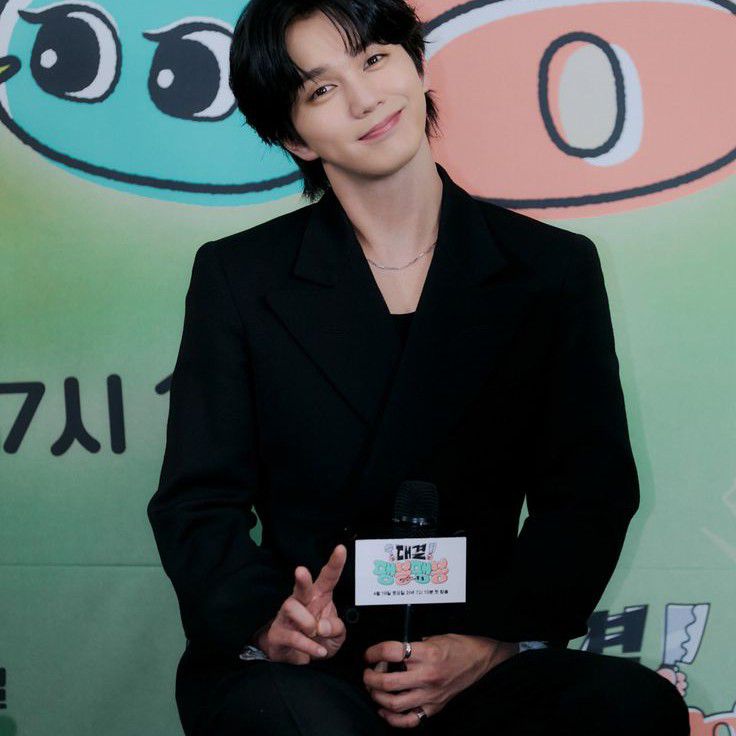 Recent activity shot of Yoo Seungho