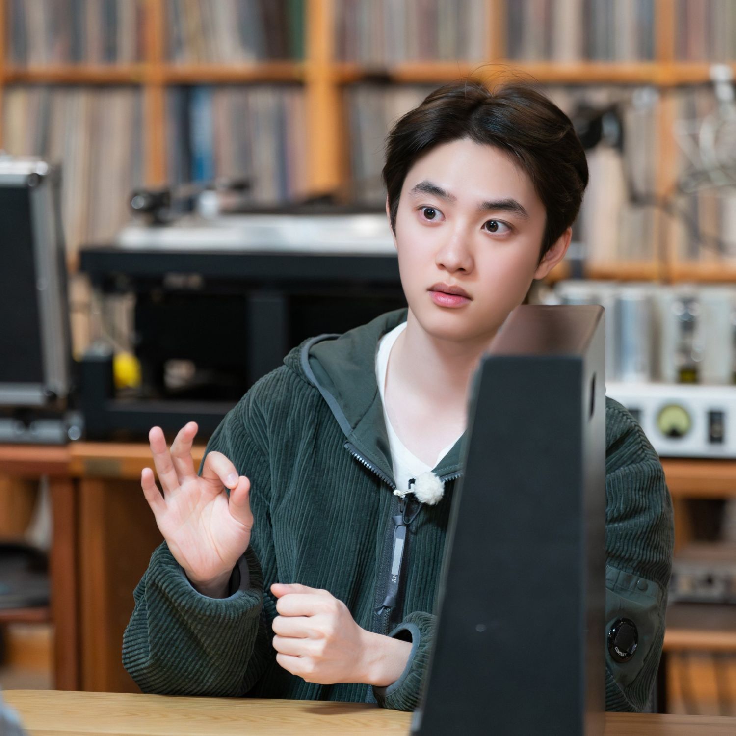 粉丝拍下的都暻秀 (D.O.)瞬间