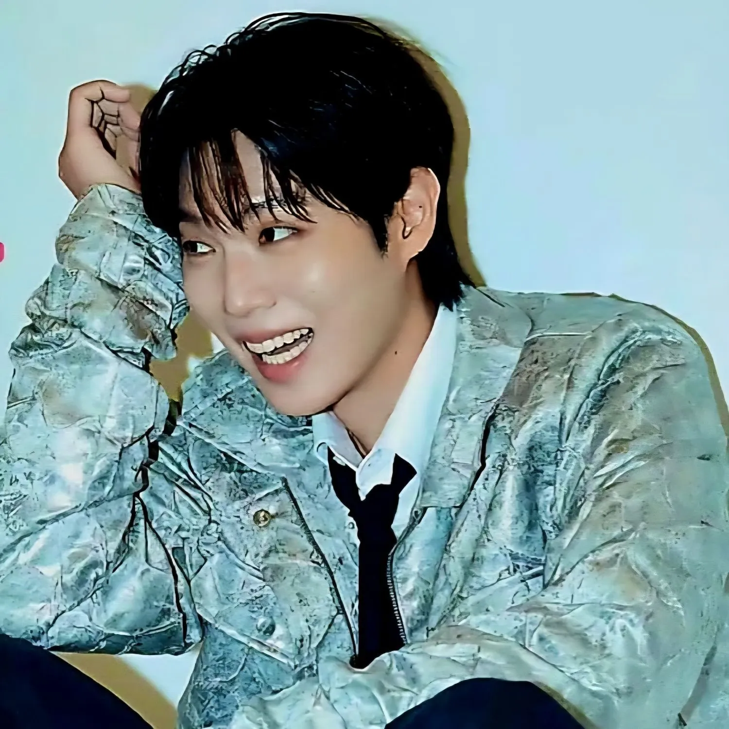 Behind-the-scenes cut of Son Taejin