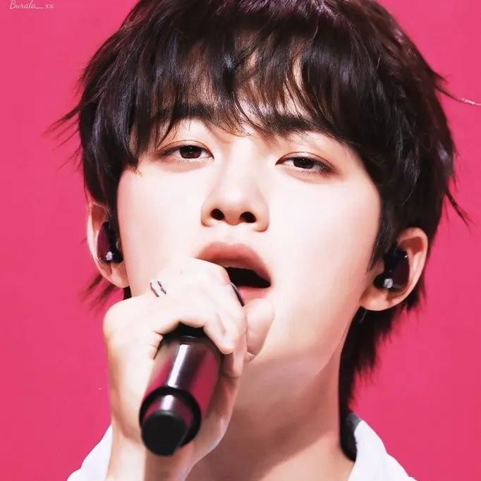 Cuplikan di balik layar dari Doh Kyungsoo (D.O.)