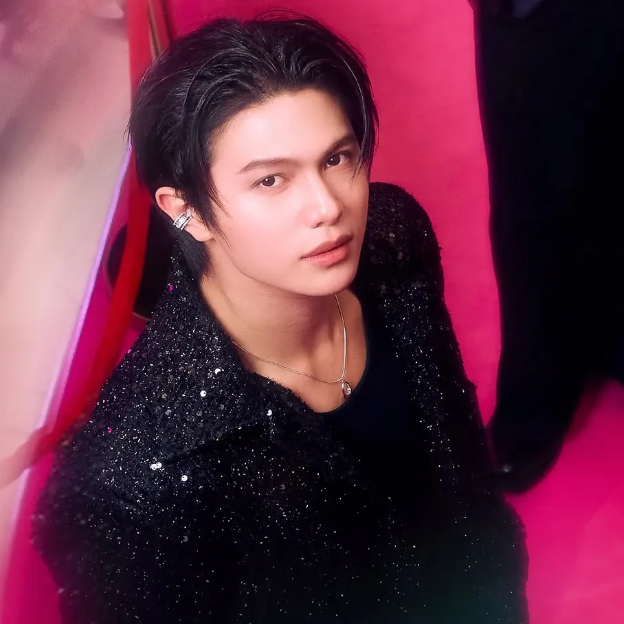 Behind-the-scenes cut of William Jakrapatr Kaewpanpong