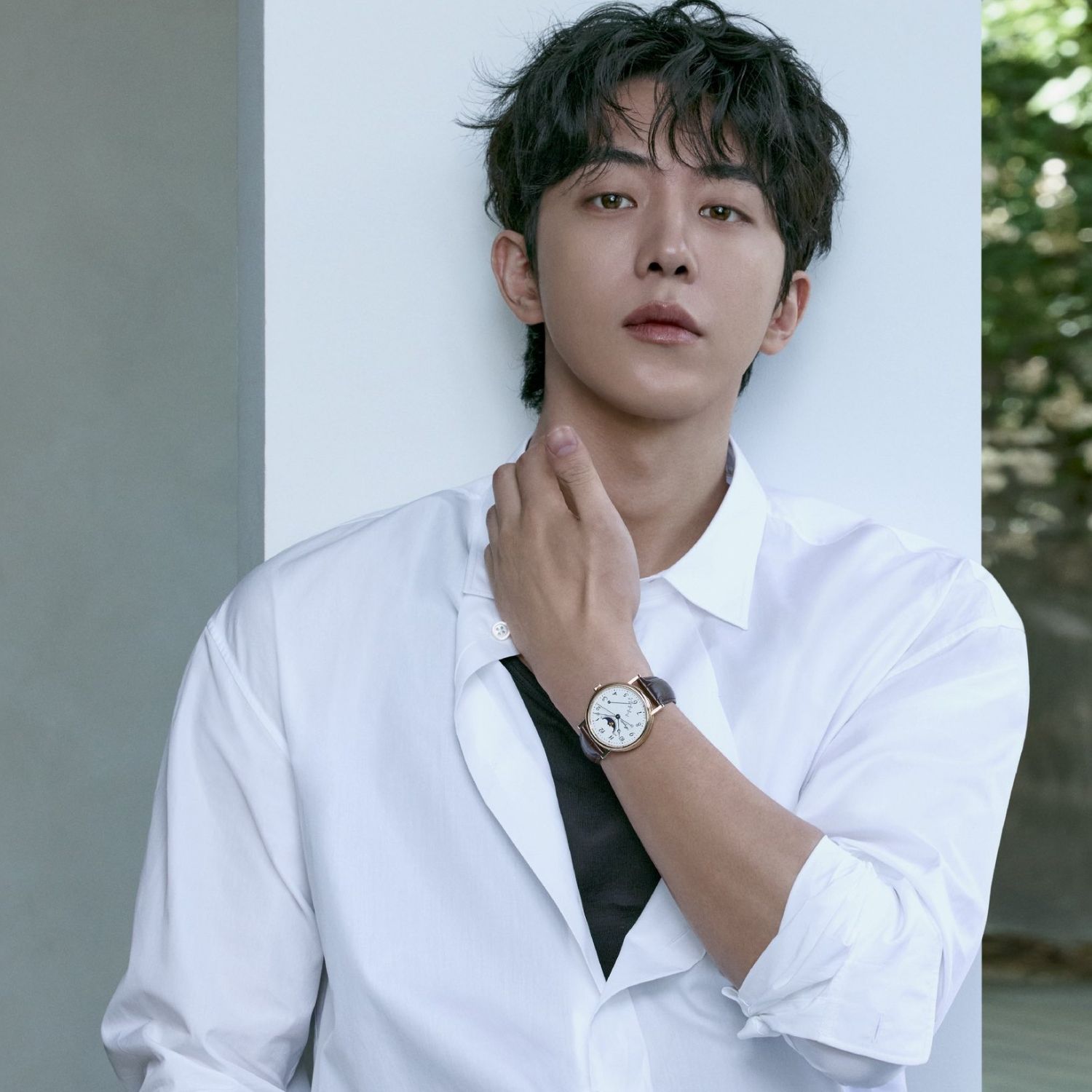 Behind-the-scenes cut of Nam Joohyuk