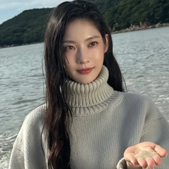 A moment captured by a fan of Gong Seungyeon