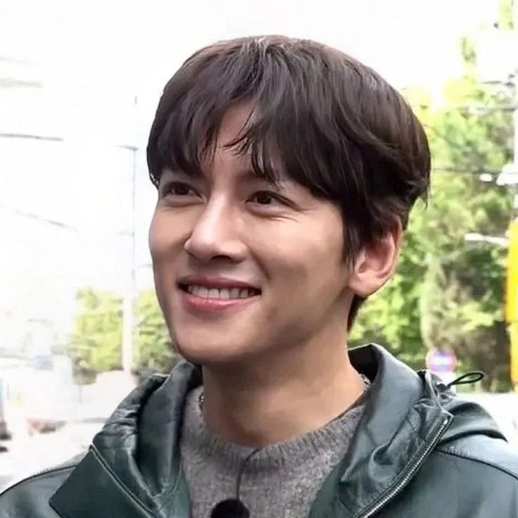 Recent activity shot of Ji Changwook