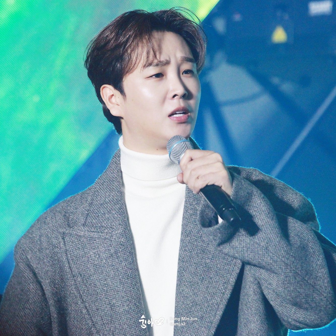 Behind-the-scenes cut of Song Minjun