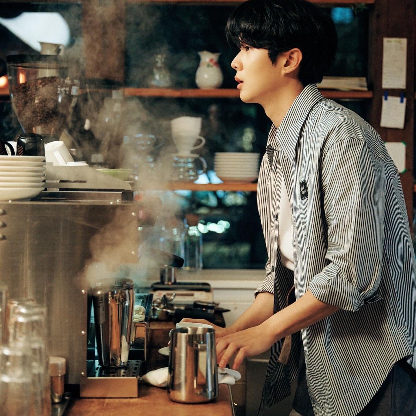 Behind-the-scenes cut of Choi Wooshik