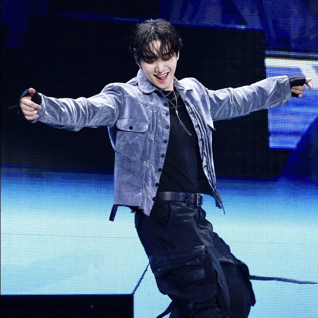 Recent activity shot of Lee Junho