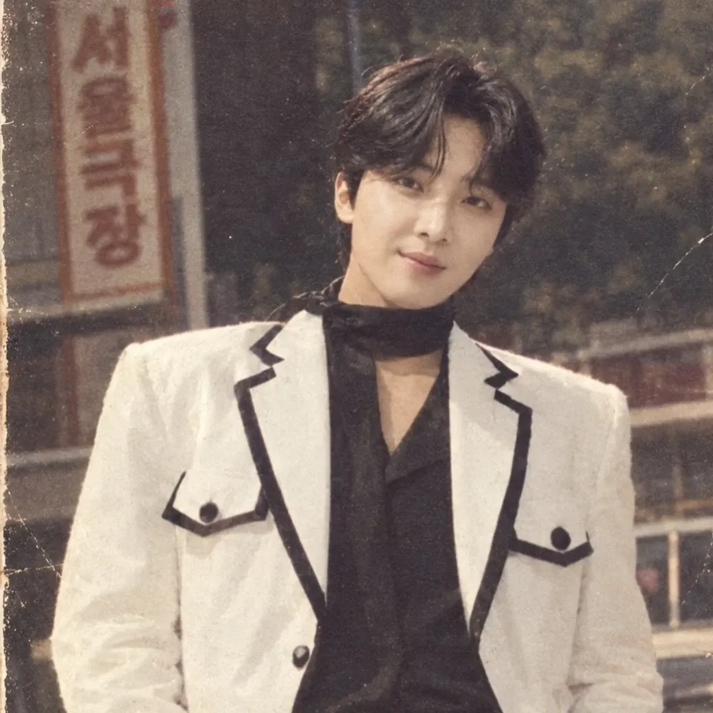 Recent activity shot of Hwang Yunsung