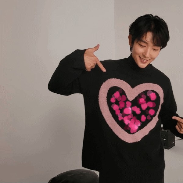 이준기 최근 활동샷