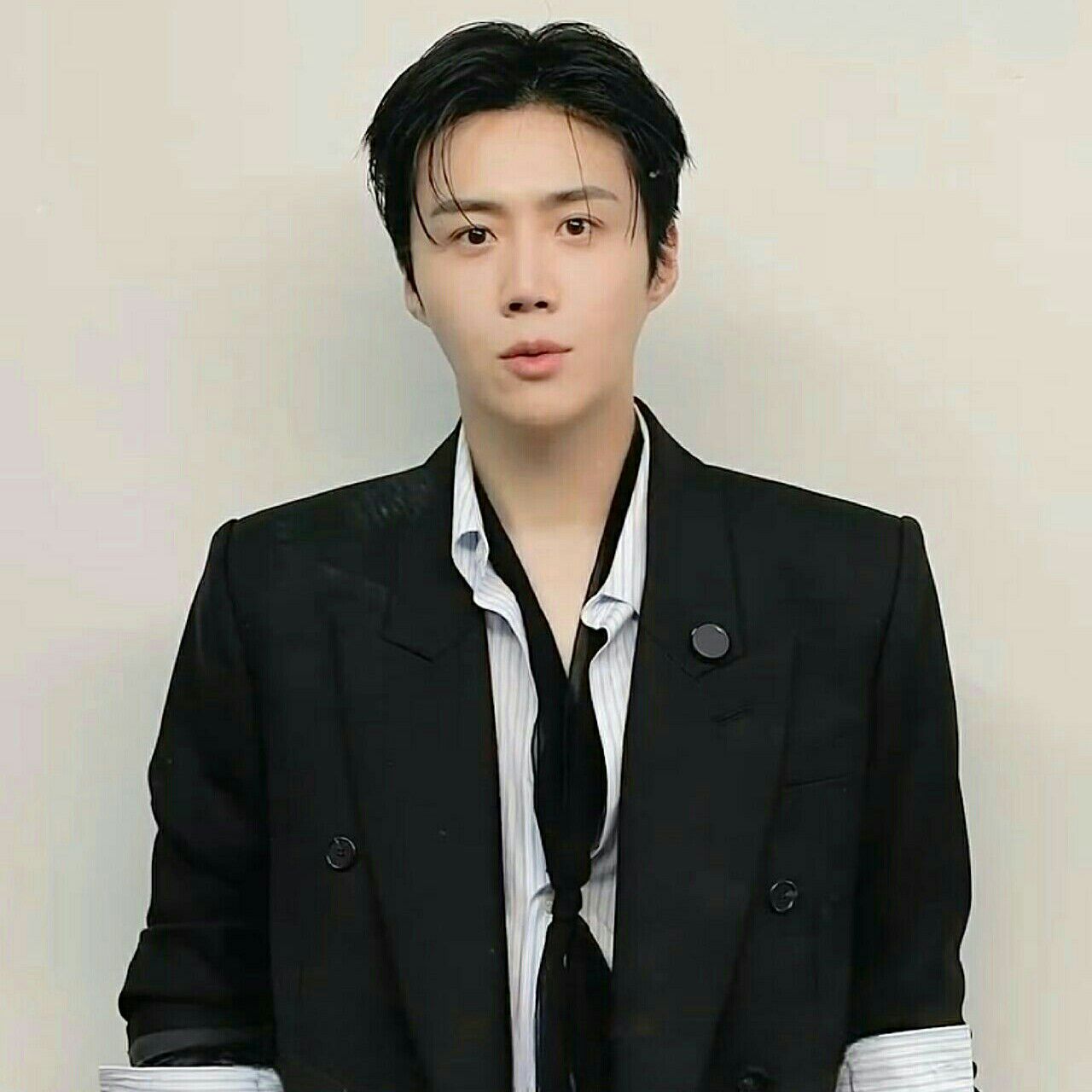 Behind-the-scenes cut of Kim Seonho