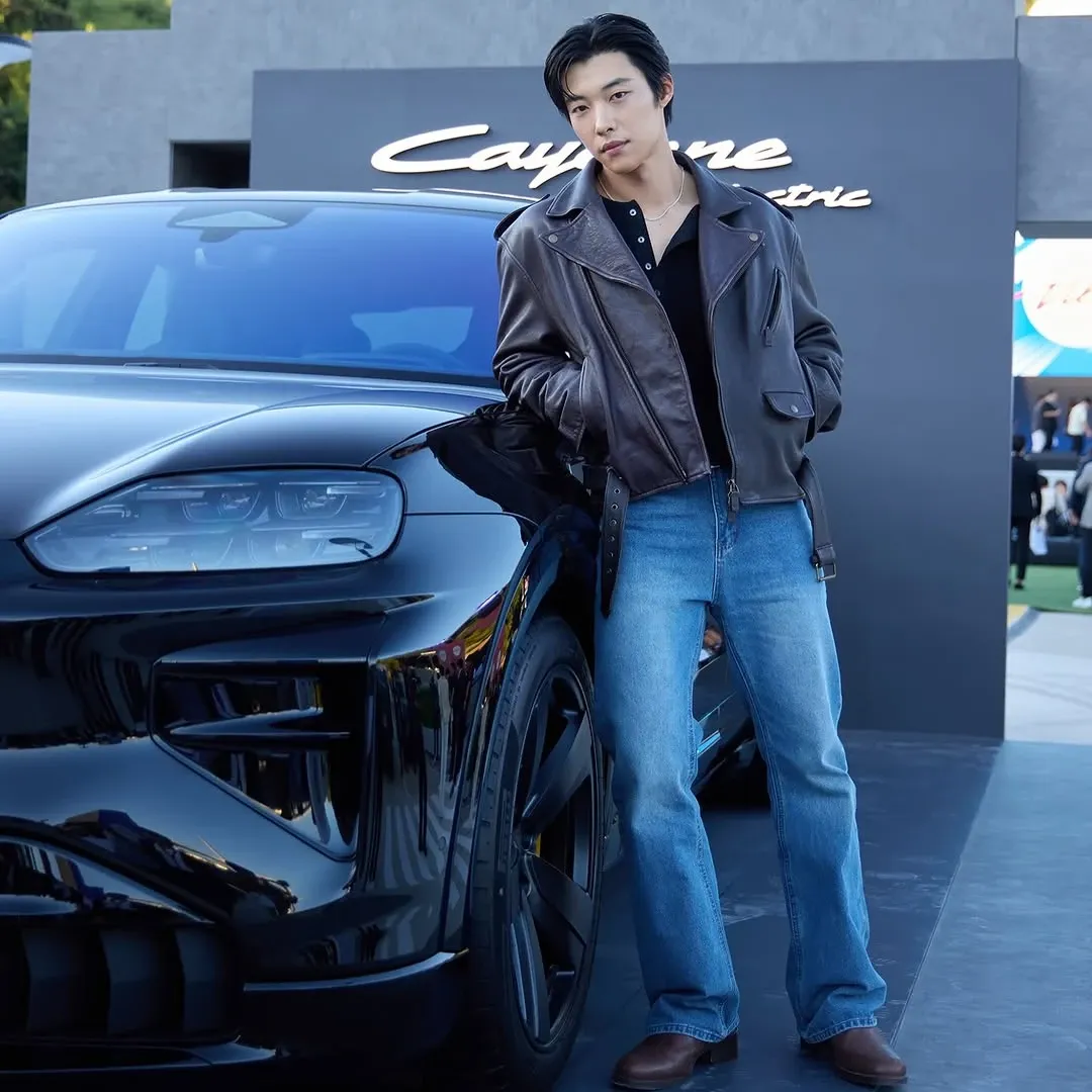 Behind-the-scenes cut of Woo Dohwan