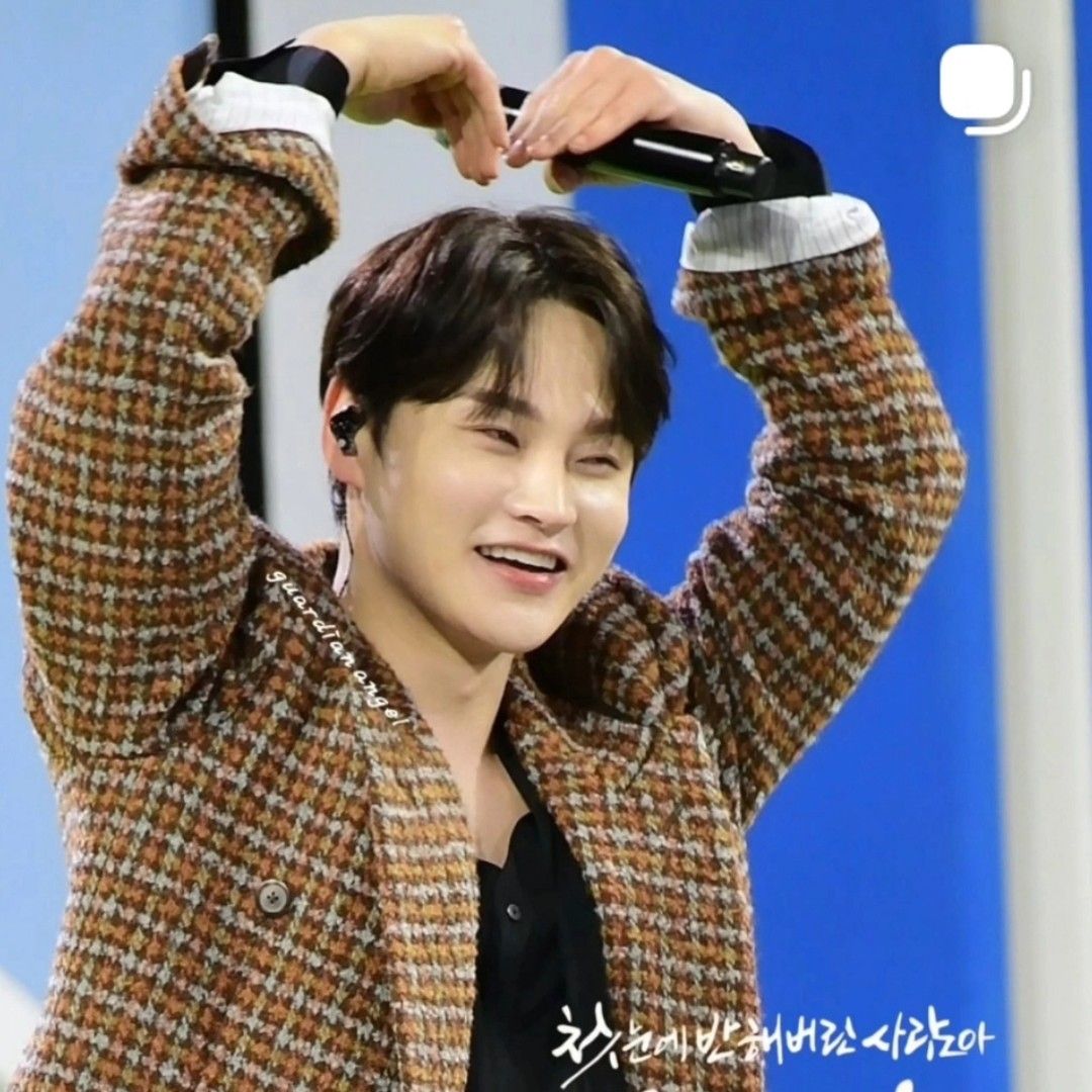 박서진의 비하인드 컷