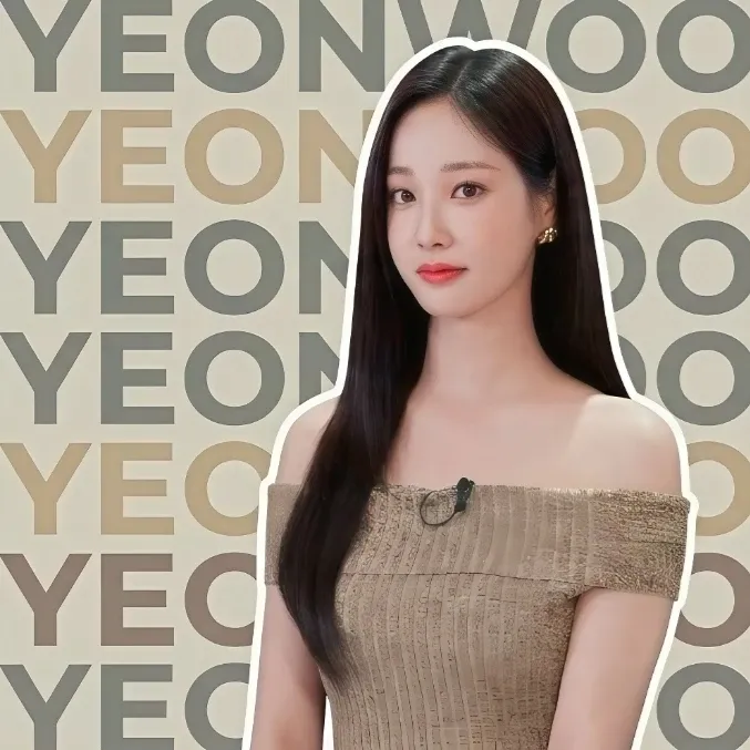 Latest photo of Yeonwoo