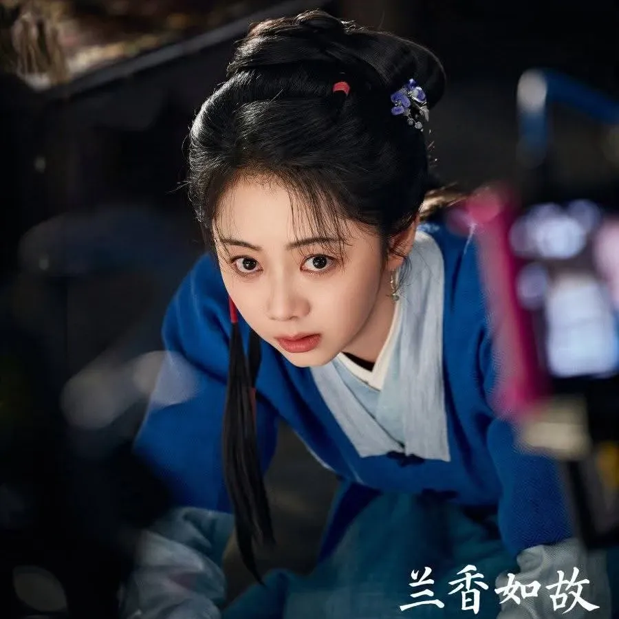 A moment captured by a fan of Tan Song Yun