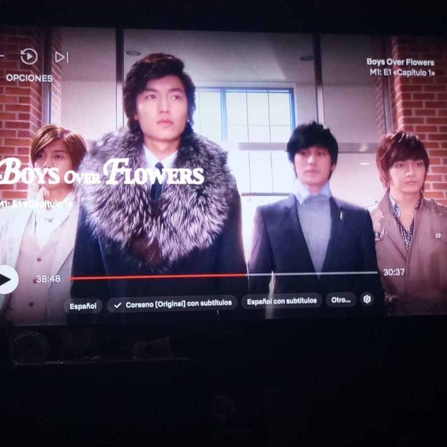 Latest photo of Lee Minho