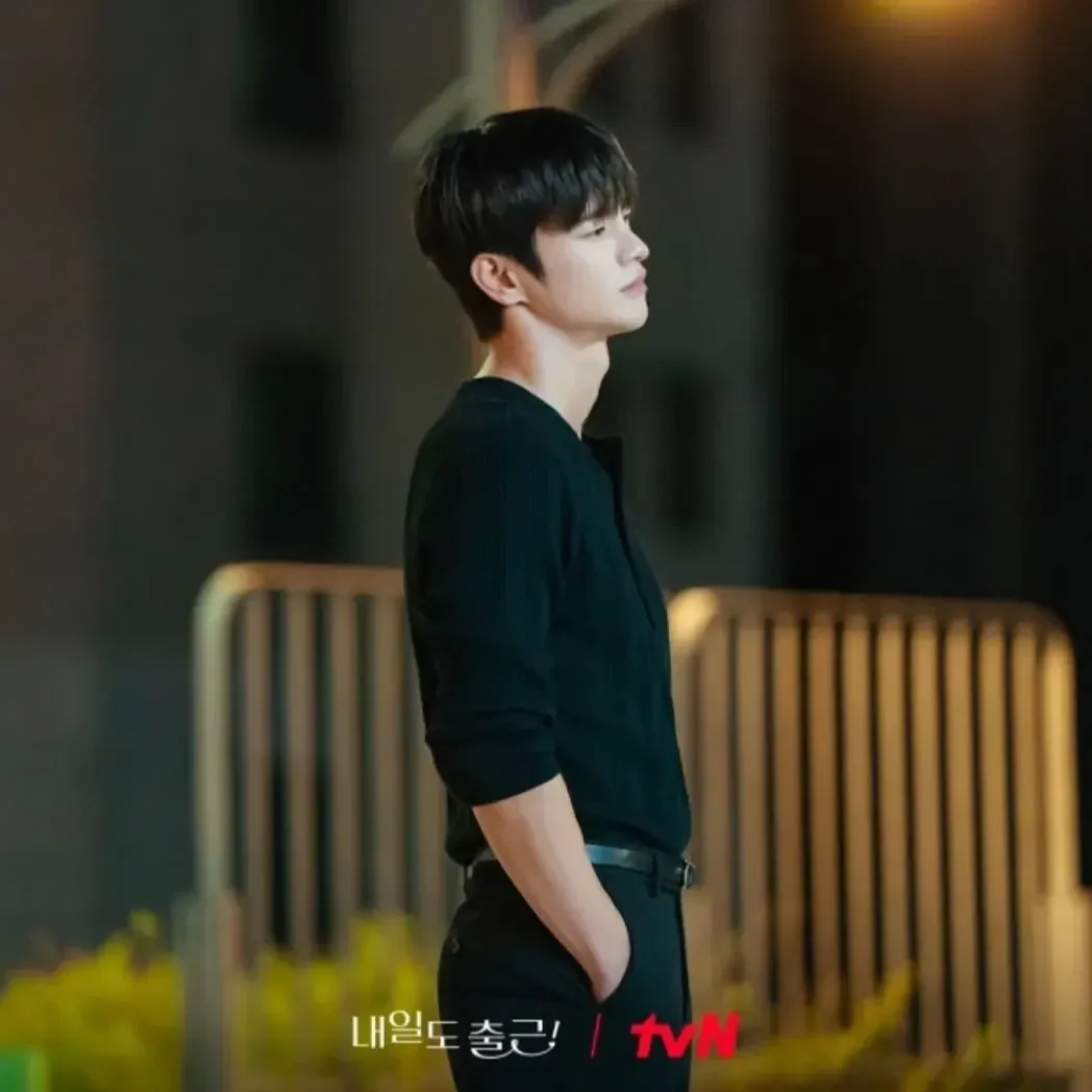 A moment captured by a fan of Seo Inguk