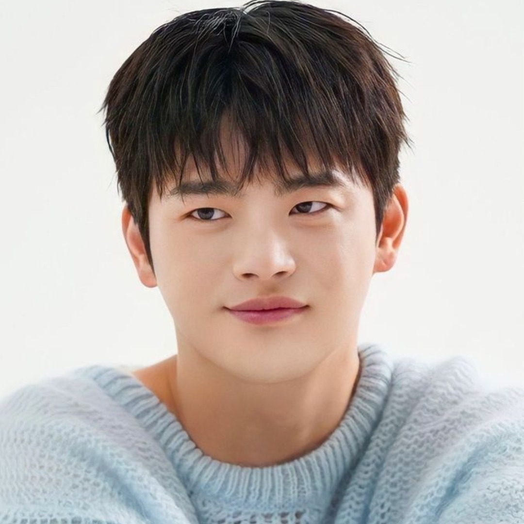 ソ・イングクの最近の活動ショット