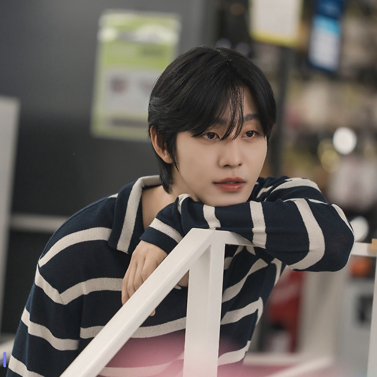 安孝燮的最新照片