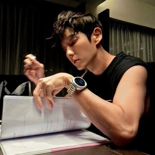 Latest photo of Lee Joongi