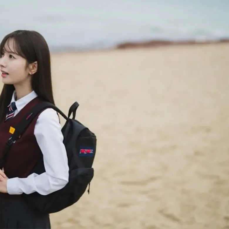 Latest photo of Bona