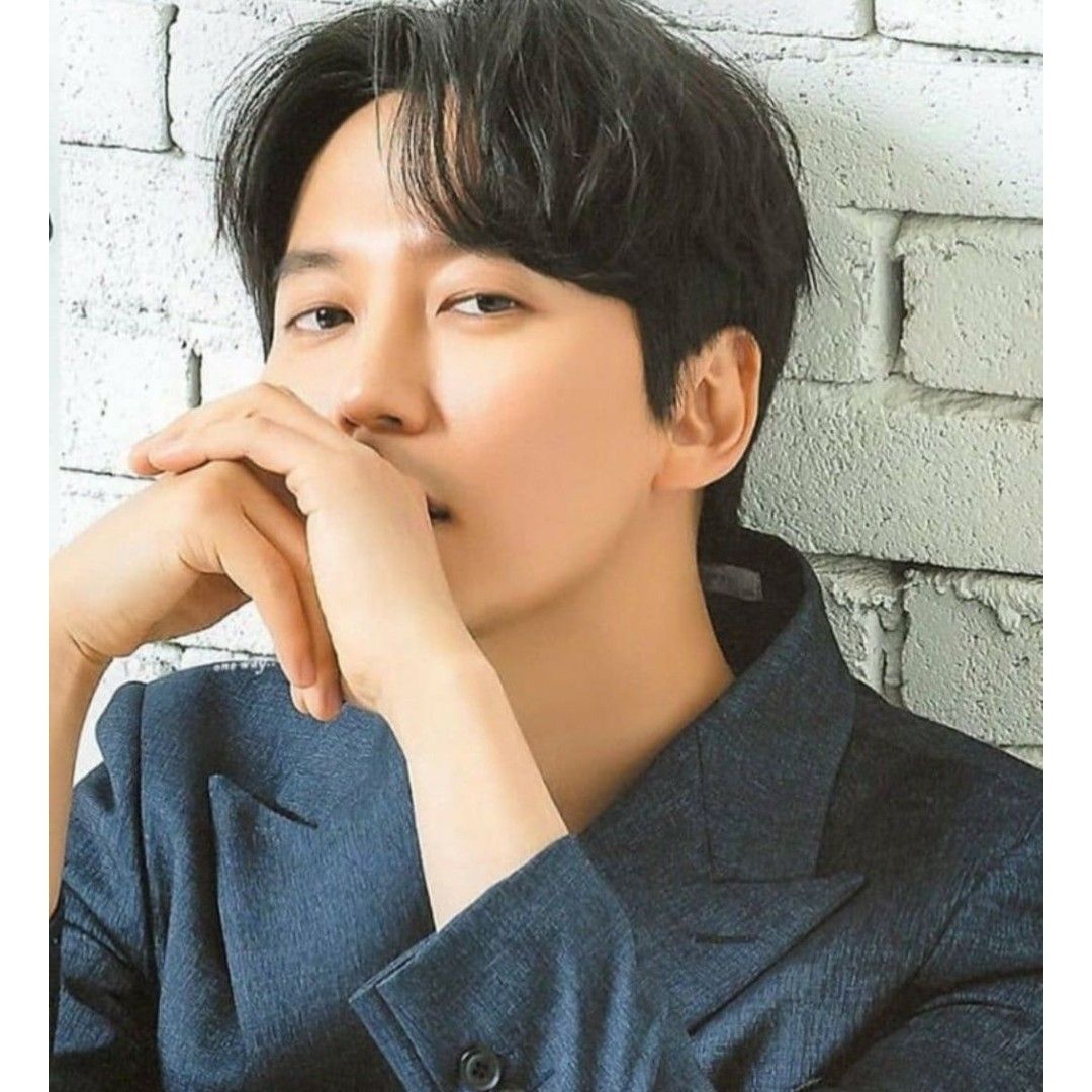 A moment captured by a fan of Kim Namgil