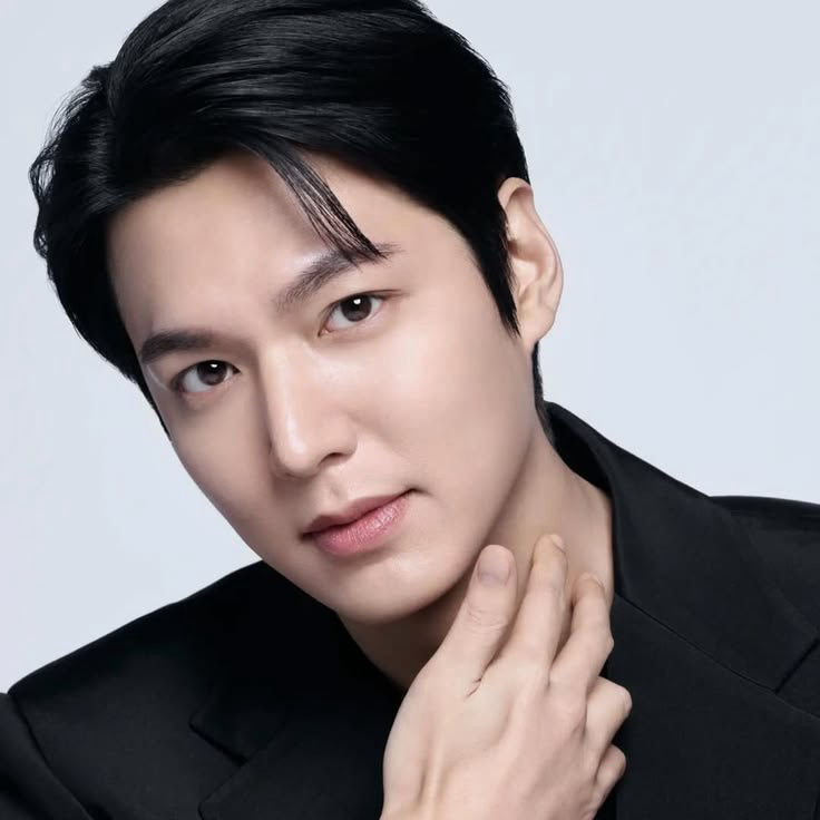 イ・ミンホの最新写真