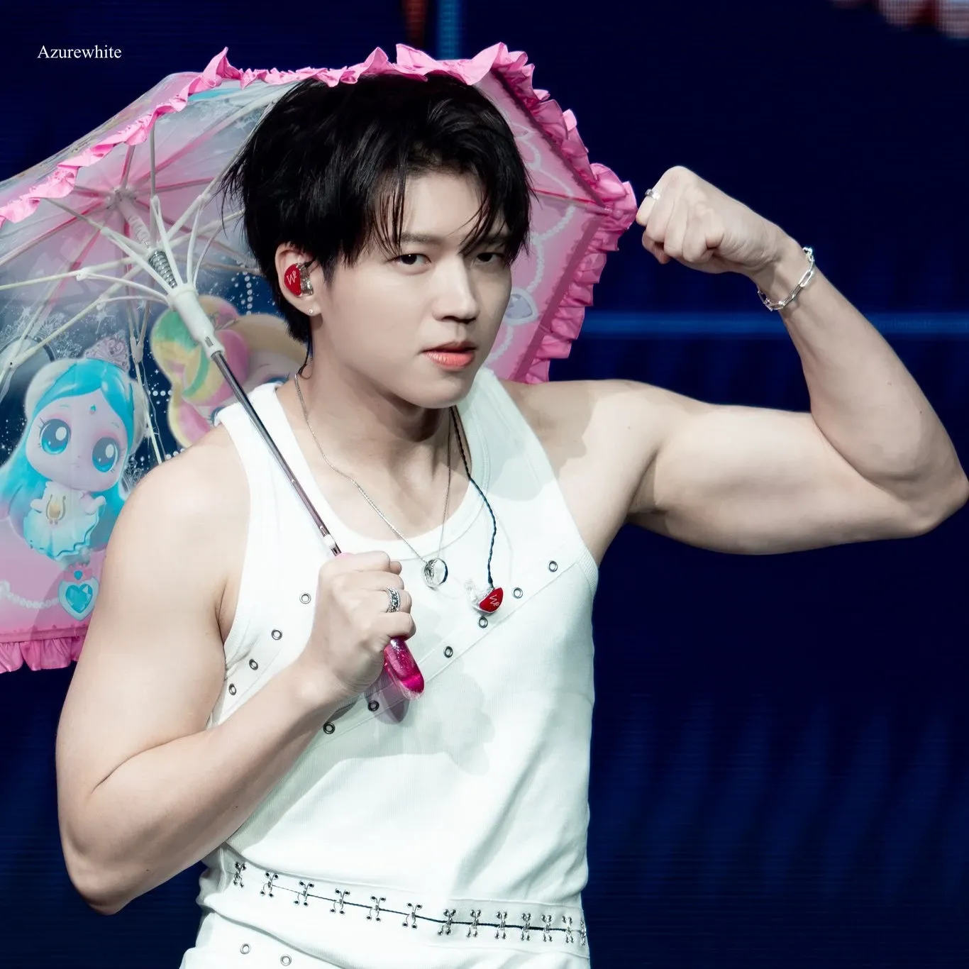 A moment captured by a fan of Nam Woohyun