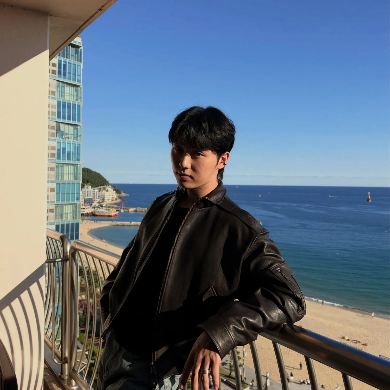 A moment captured by a fan of Choi Hyunwook