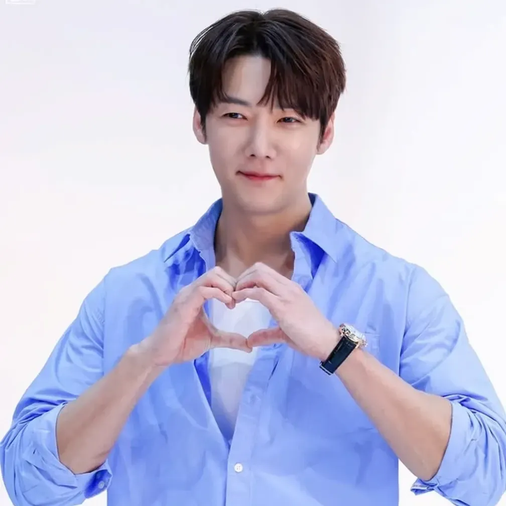 A moment captured by a fan of Choi Jinhyuk