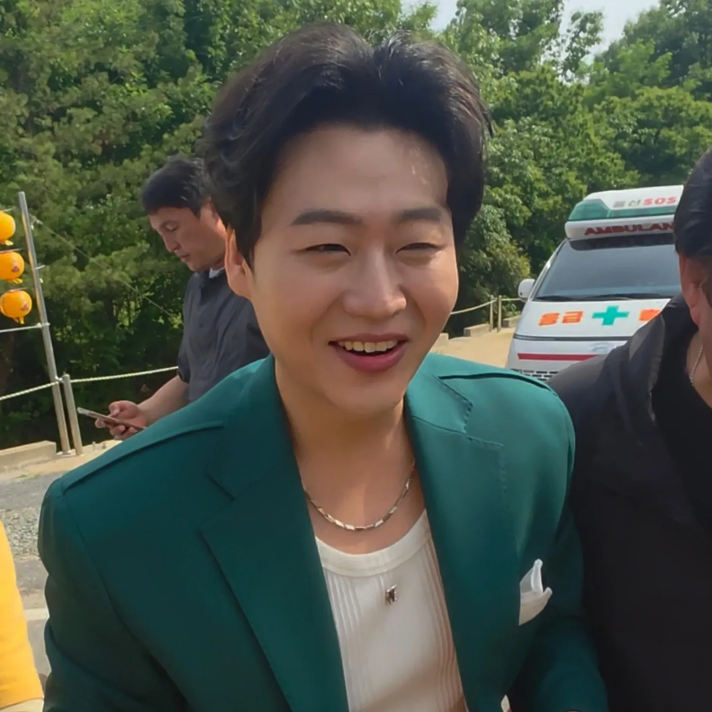 Behind-the-scenes cut of Min Soohyun