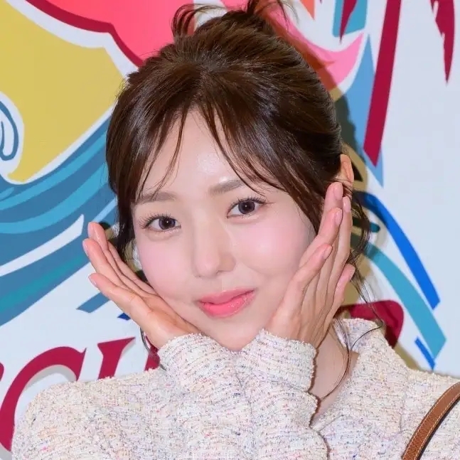 Latest photo of Chae Soobin