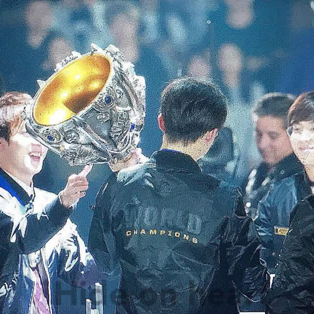 Behind-the-scenes cut of Faker