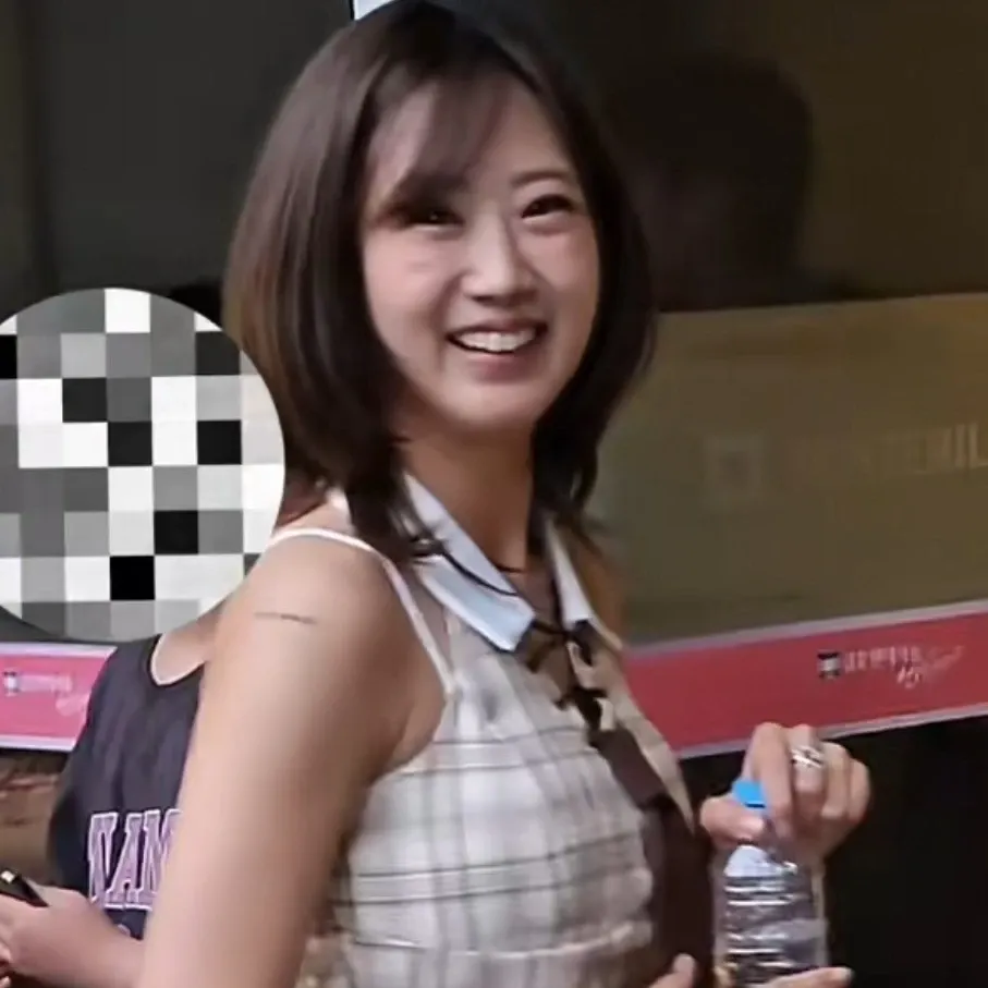 Latest photo of Kang Hyeyeon