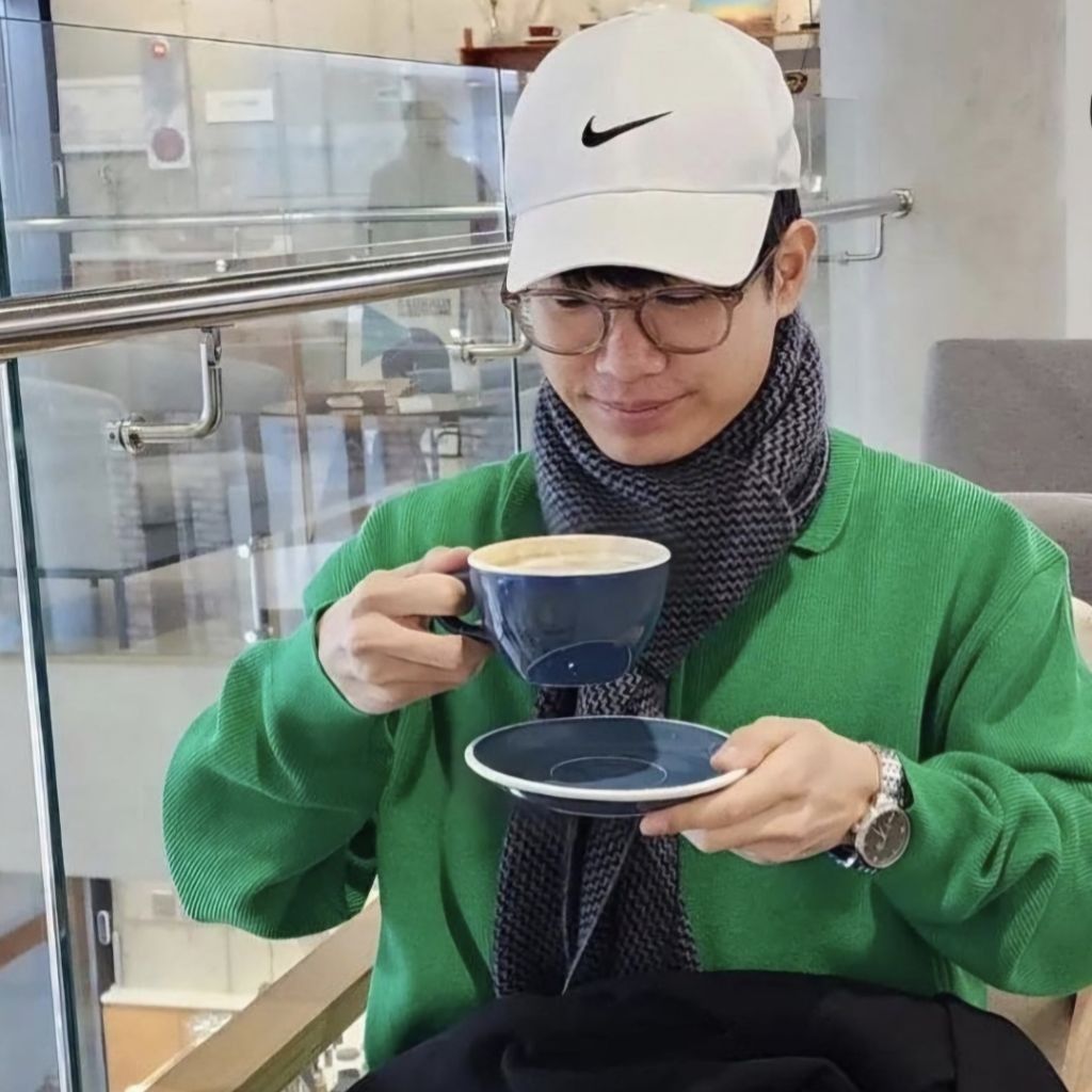 Momen yang diabadikan oleh penggemar Jo Myungsup