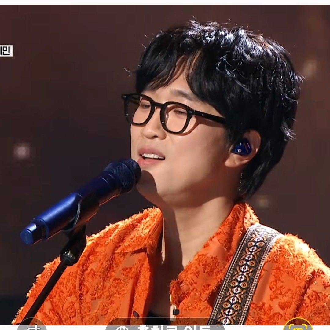 Recent activity shot of Bak Changgeun