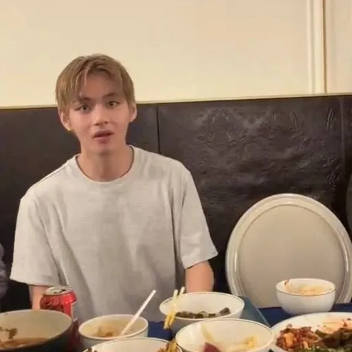 A moment captured by a fan of Kim Taehyung (V)