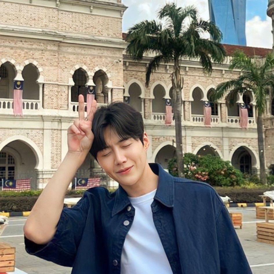 Cuplikan di balik layar dari Kim Seonho