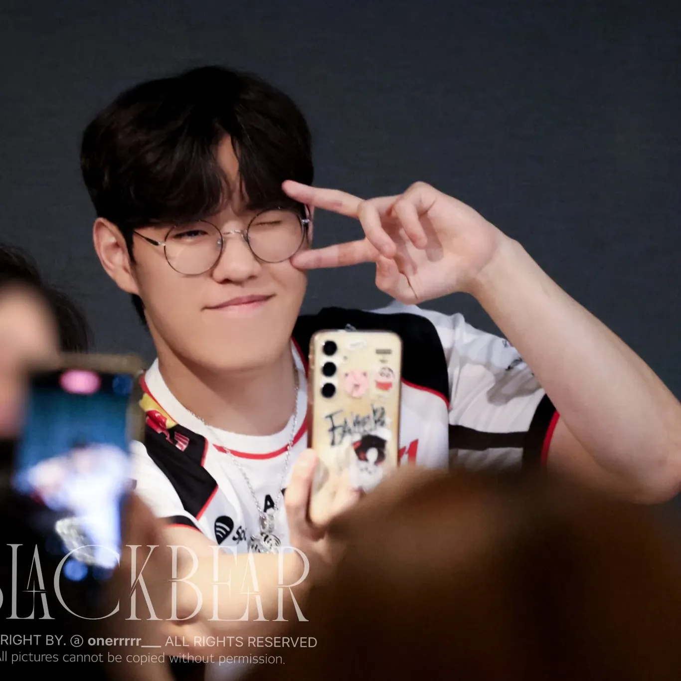 Behind-the-scenes cut of Oner