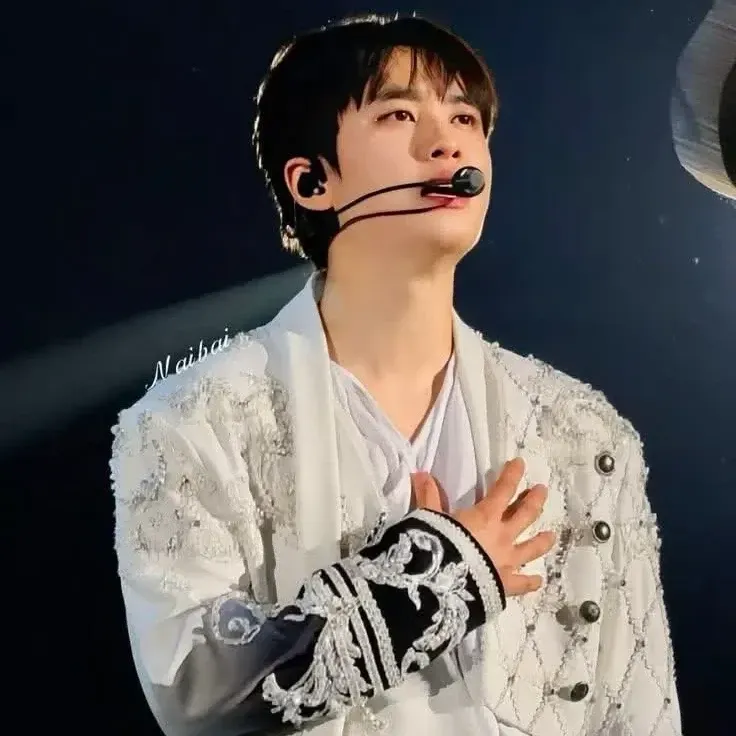 Foto kegiatan terbaru dari Doh Kyungsoo (D.O.)