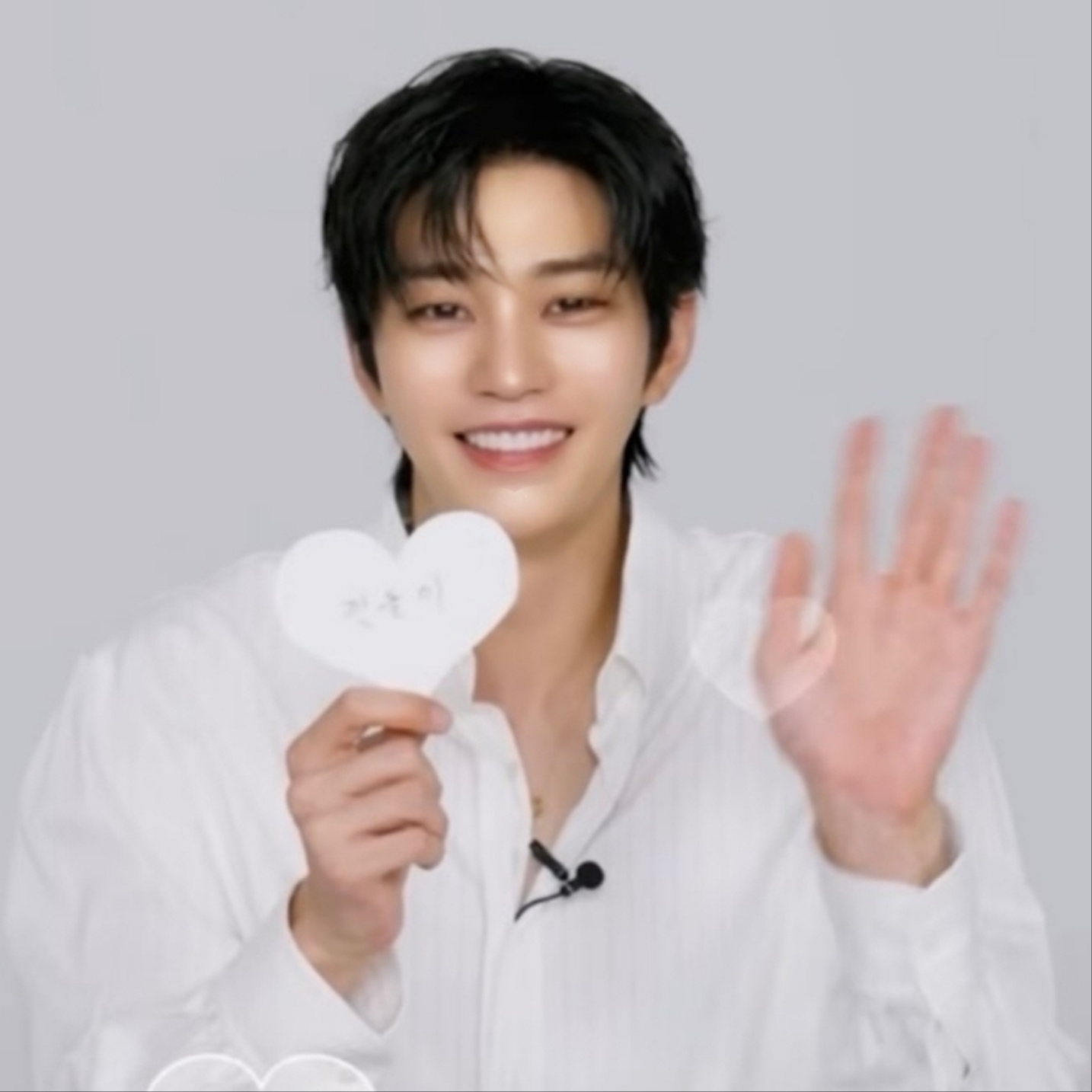 A moment captured by a fan of Kim Jaeyoung