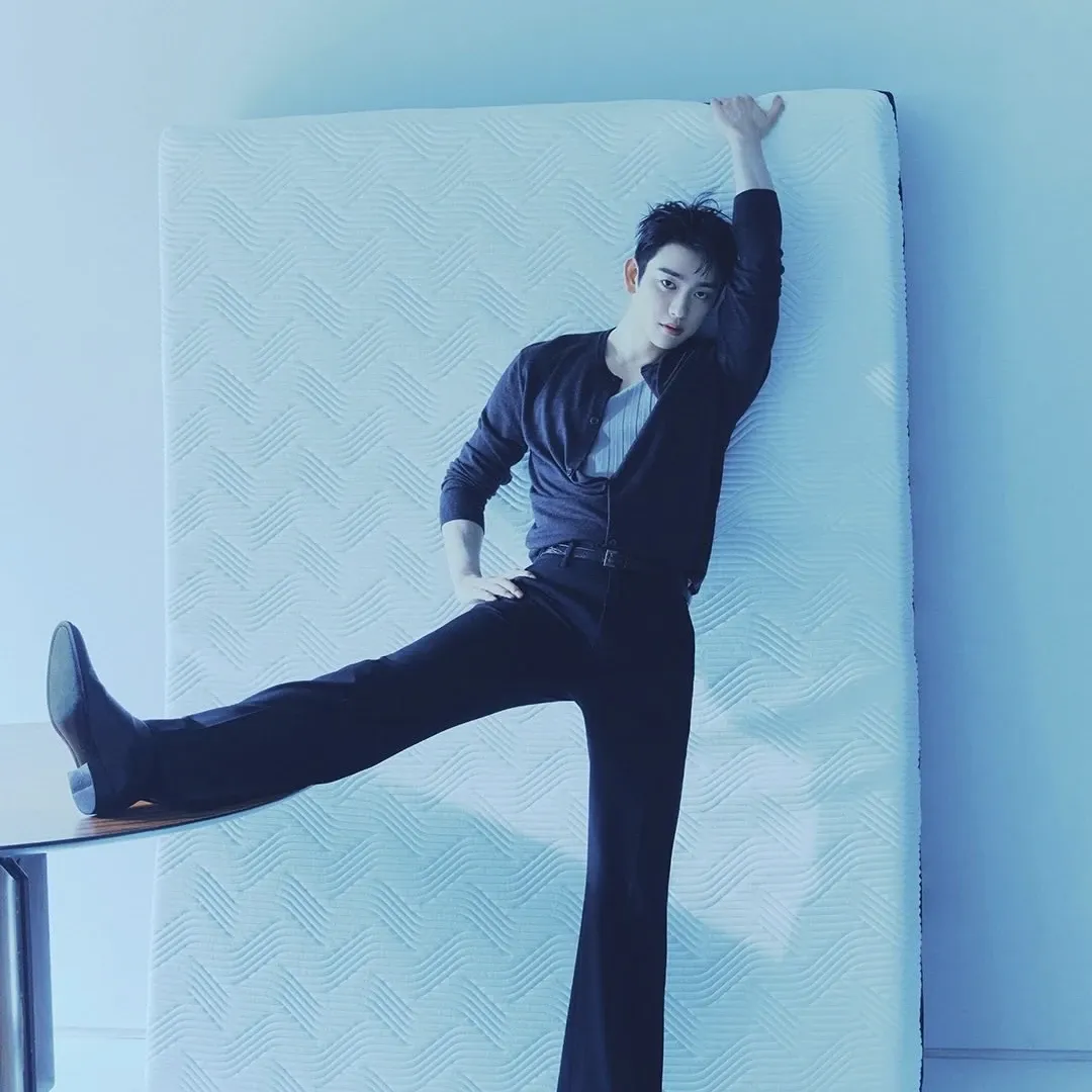 パク・ジニョンの最新写真