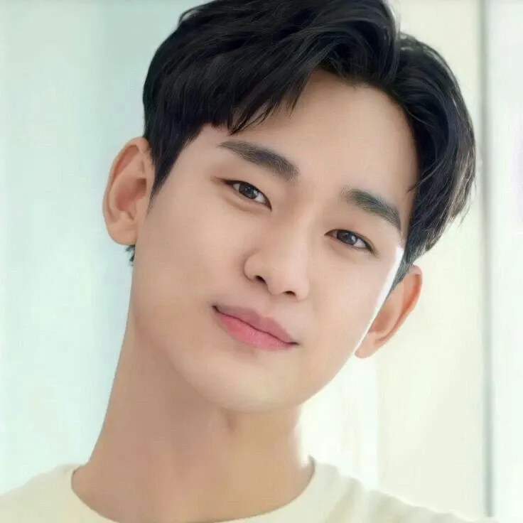 Recent activity shot of Kim Soohyun
