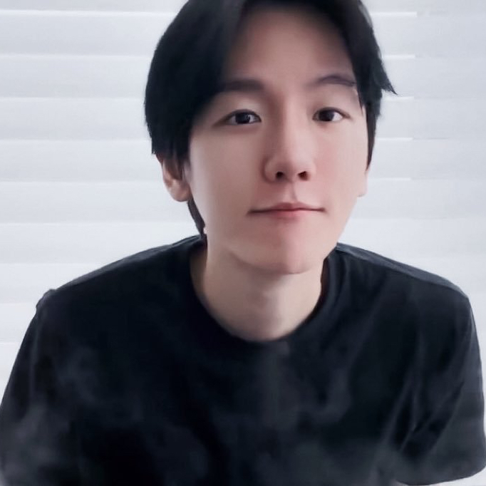 Recent activity shot of Baekhyun
