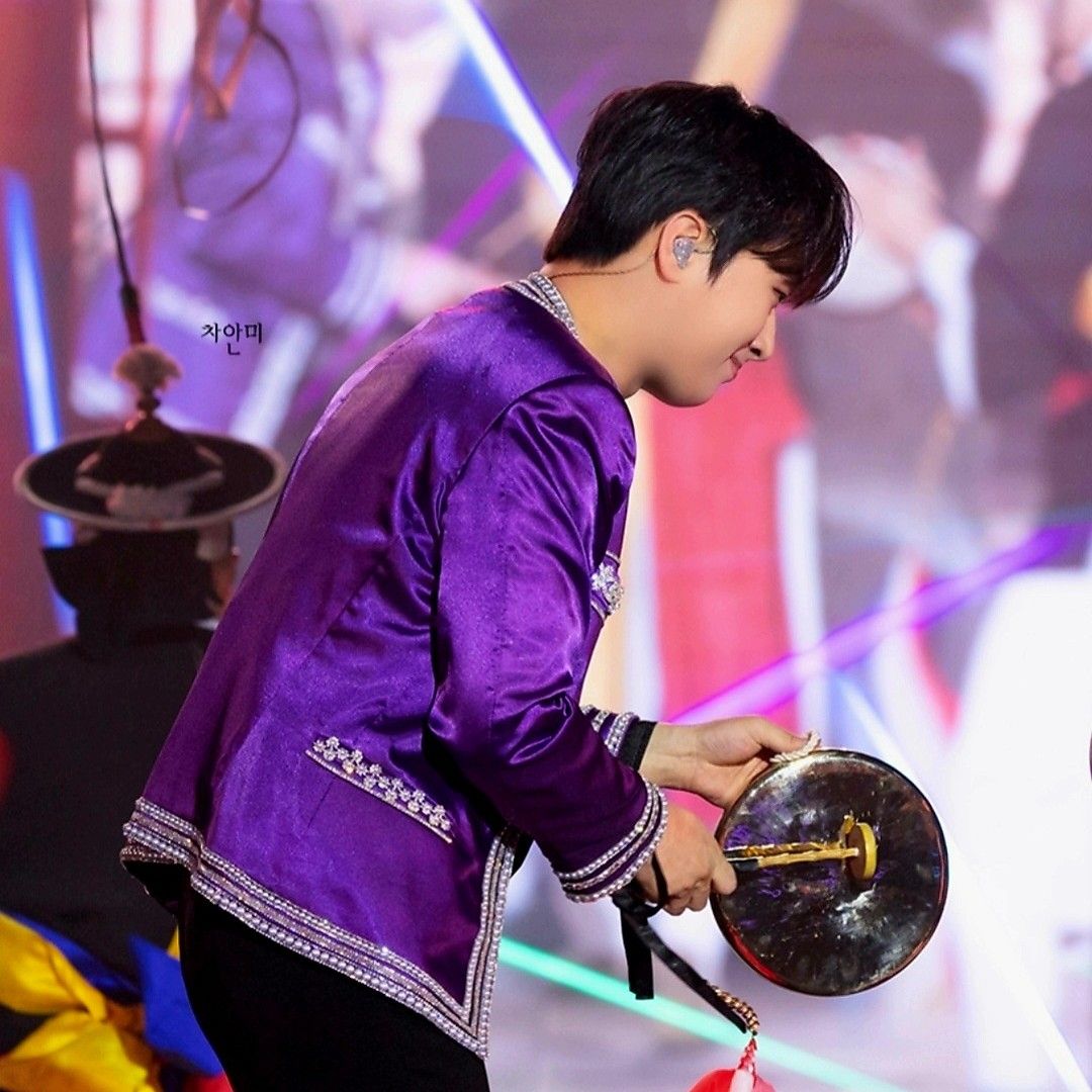 Foto kegiatan terbaru dari Lee Chanwon