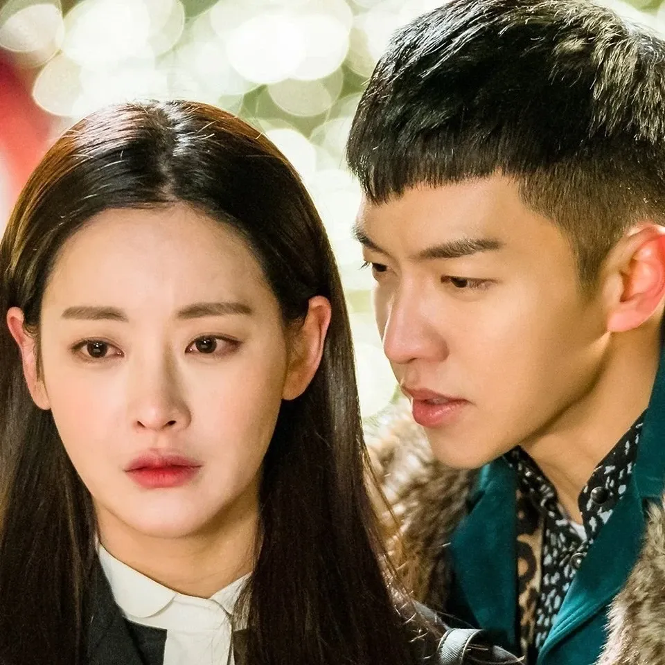 Behind-the-scenes cut of Lee Seunggi