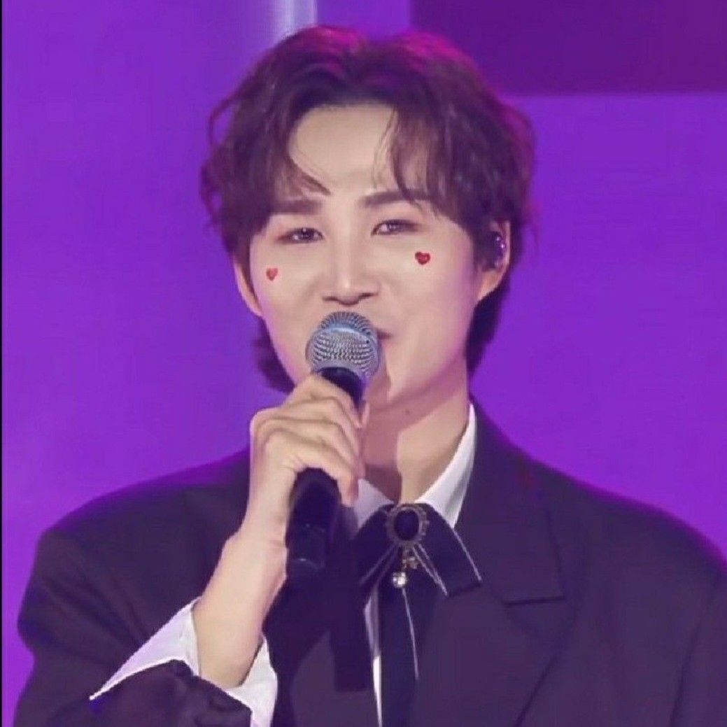 粉絲拍下的金熙栽瞬間