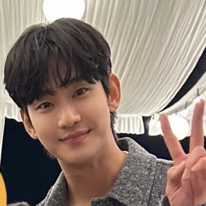 Latest photo of Kim Soohyun