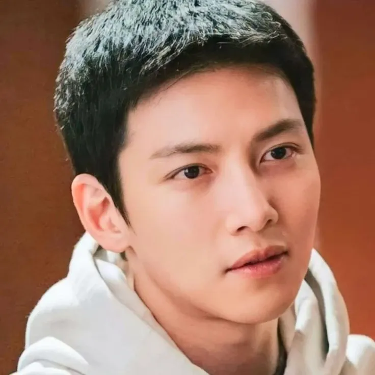 Recent activity shot of Ji Changwook