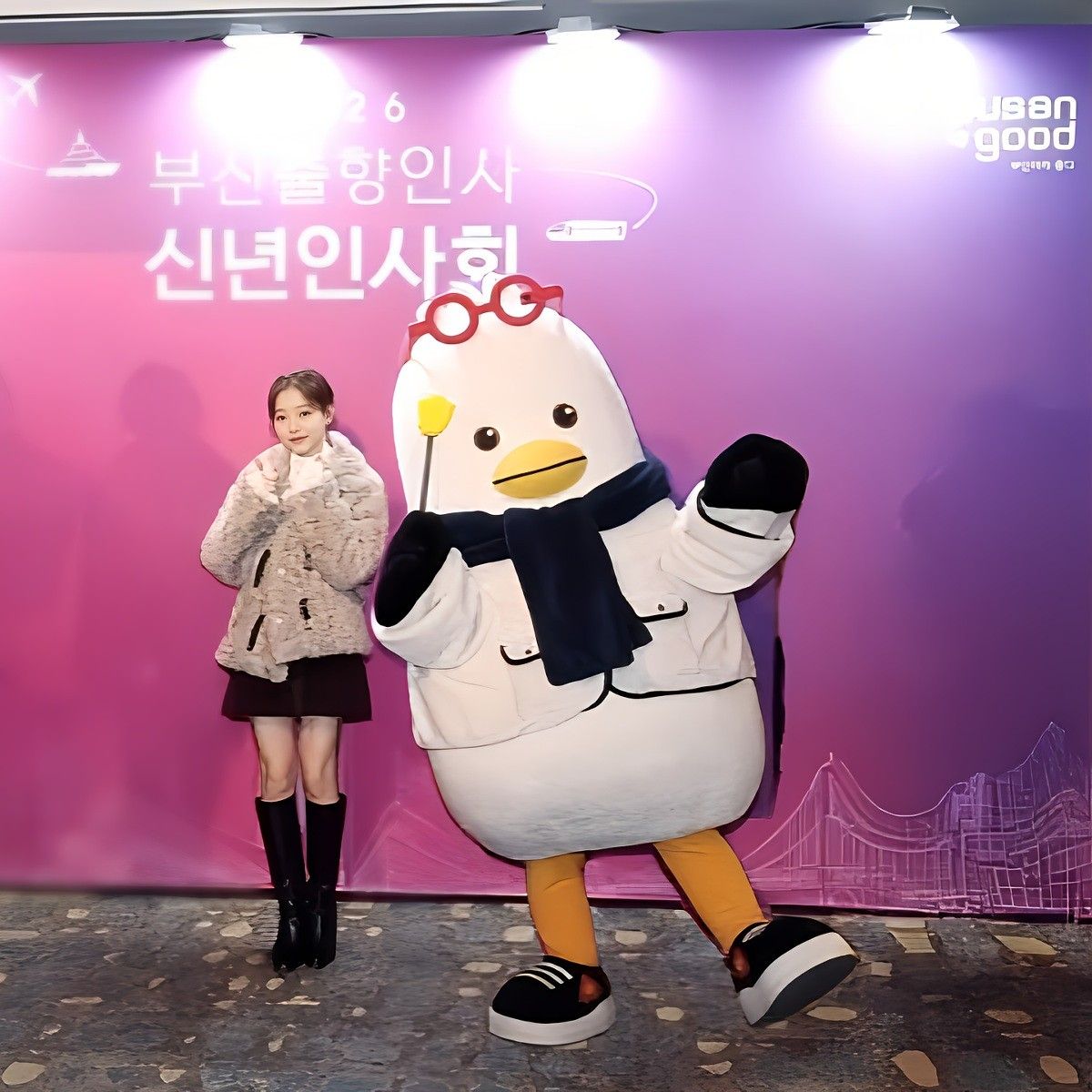 Behind-the-scenes cut of Jung Seojoo